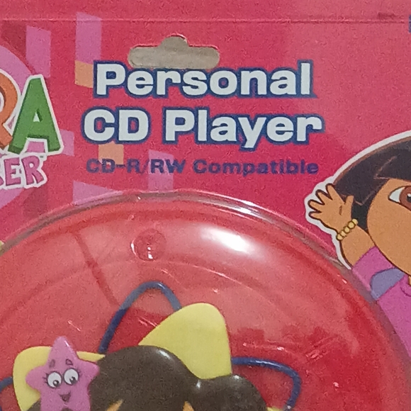 Nicktronics Dora The Explorer Portable CD Player Purple 2005 Brand New Sealed - Picture 8 of 12